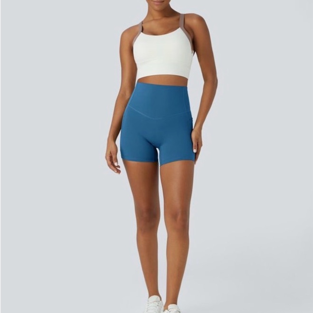 NWOT HALARA UltraSculpt™ High Waisted Tummy Control Shaping Biker Shorts